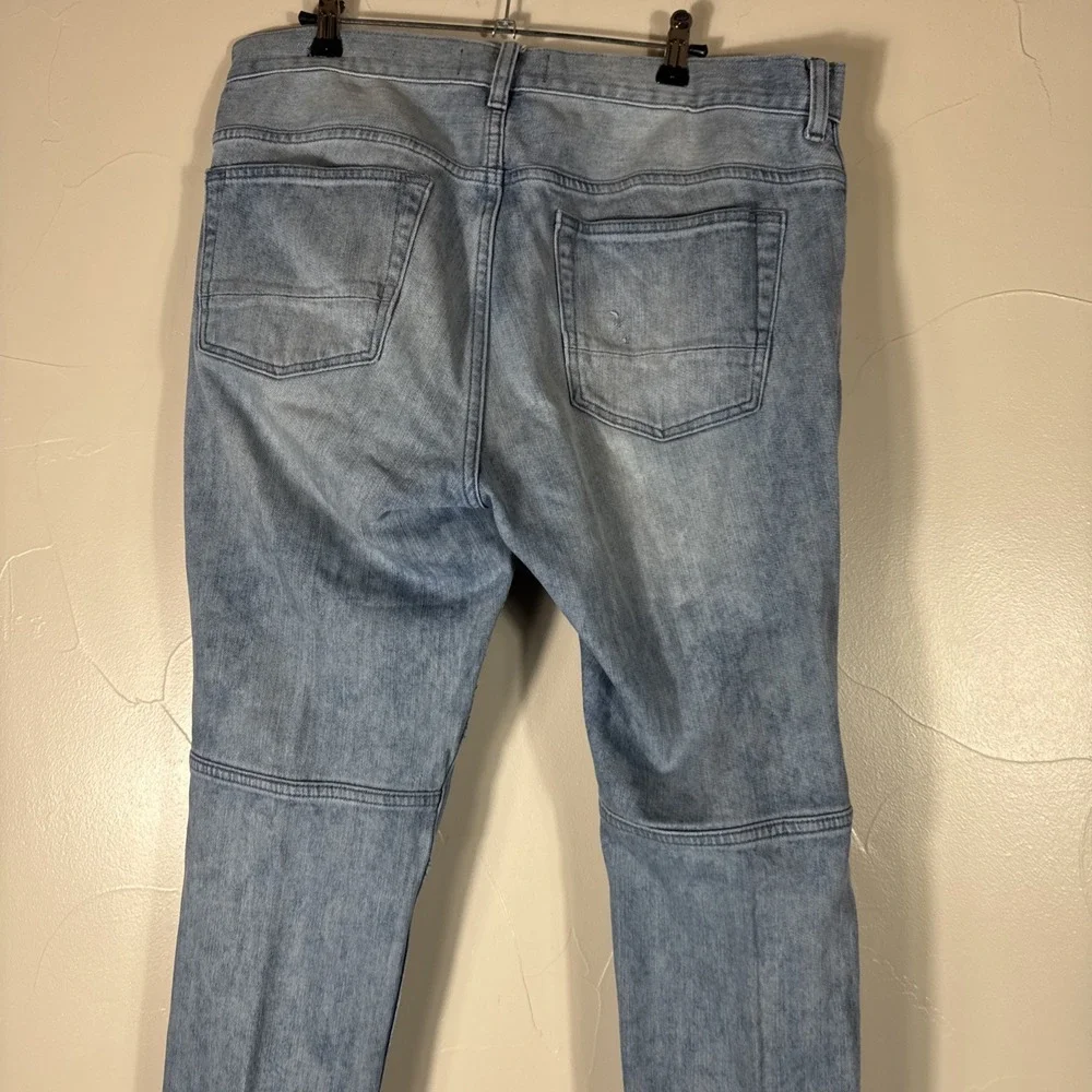 PacSun Jeans Men's Size 34 X 30 Stacked Skinny Distressed Light Wash